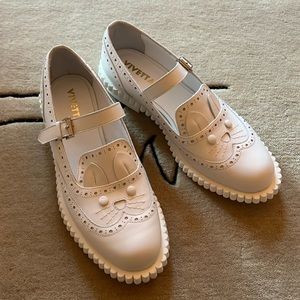 New Vivetta Leather Loafers.Size: 38. Color:White Made in Italy